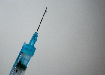 Vacina do Covid- 19:  MPES investiga mais de 160 denúncias de “fura-filas” no Estado