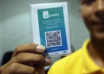 ID Jovem: benefício dá direito a passagens gratuitas e oferece descontos em eventos.