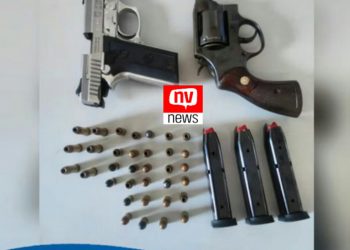 Policiais do 12º BPM prende homem com armas, munições e carregadores em Linhares
