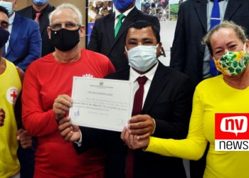 Vereador Adeci de Sena homenageia Guarda-Vidas com “Moção de Congratulação”