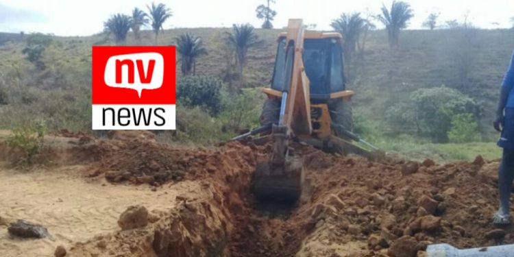 Prefeitura realiza obras de melhoria de estradas no interior