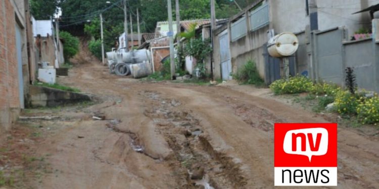 Bairro Alvorada em Nova Venécia recebe serviço de drenagem e pavimentação
