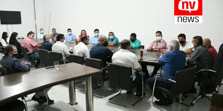 Assenor, grupo de empresários e vereadores tem encontro com prefeito Caffeu para projetar desenvolvimento econômico de São Mateus