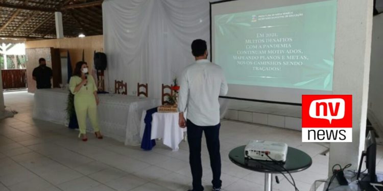 Prefeitura de Nova Venécia e Secretaria Municipal de Educação homenageiam diretores escolares