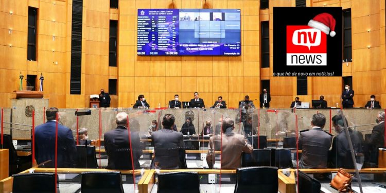 Deputados aprovam bônus para profissionais de saúde e educação do ES