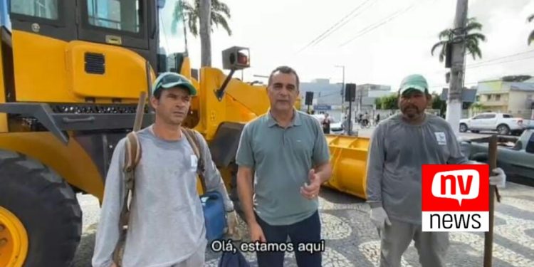Jaguaré recebe pá carregadeira do Governo do Estado