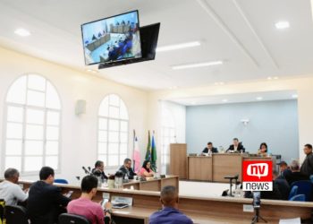 Vereadores aprovam mais 10 indicações e cinco projetos de lei