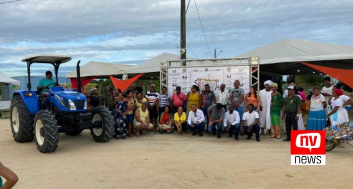 Comunidade Quilombola recebe trator agrícola via emenda parlamentar do deputado Freitas