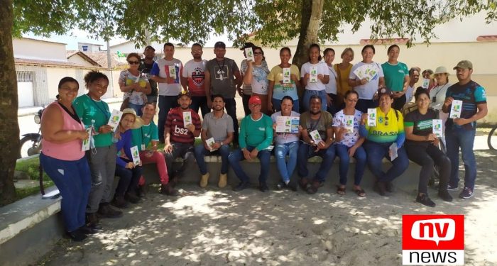 Agentes orientam moradores sobre Código de Postura em Pedro Canário