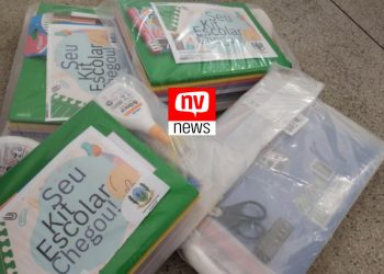 Prefeitura entrega kits e uniformes escolares para alunos da Rede Municipal