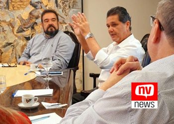 Governo do Estado debate demandas com representantes do Centro do Comércio de Café de Vitória
