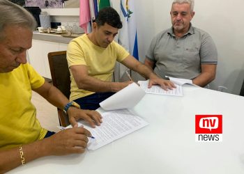 Prefeito assina repasse de R$ 50 mil para o Conselho de Segurança em São Gabriel da Palha