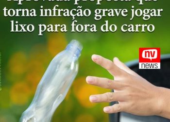 Aprovada a proposta que torna infração grave jogar lixo para fora do carro