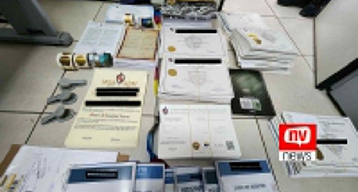 Polícia fecha empresa que oferecia diplomas falsos por até R$ 50 mil em Vila Velha