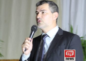 Bruno Araújo é aplaudido de pé na Sessão de Posse em Pedro Canário
