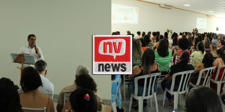 Profissionais da Educação de Jaguaré participaram de seminário