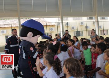 Escola de Jaguaré recebe projeto educacional Samuzinho
