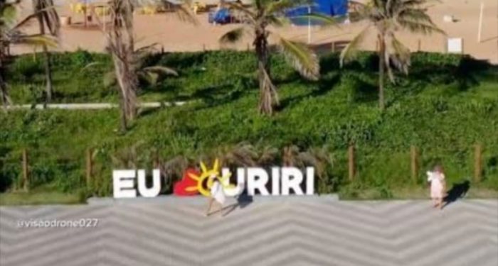 Criminoso armado ataca dois casais na orla de Guriri e abusa de jovem