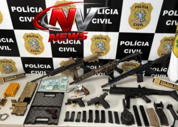 DENARC desarticula grupo criminoso e apreende arsenal com fuzis, pistolas e munições na Grande Vitória