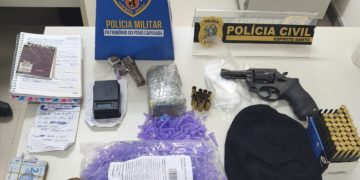 Polícia Civil e Militar prendem suspeito de tráfico e apreendem arma, drogas e munições em São Gabriel da Palha